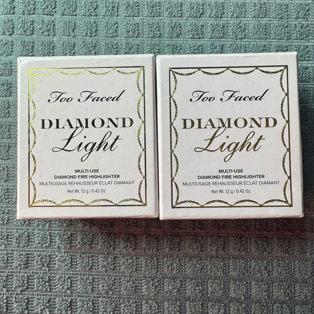 Too Faced Diamond Highlighter Duo
